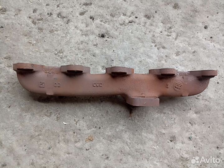 Выпускной коллектор Пежо 408 дизель