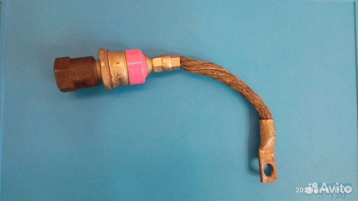 Диод силовой Д161-250