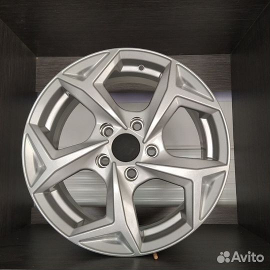 Диск литой Replica Hyundai R16 5*114,3 наличие