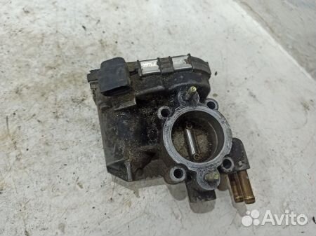 Дроссельная заслонка