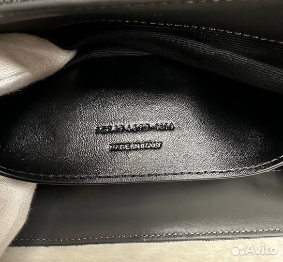 Сумка Saint Laurent LouLou small