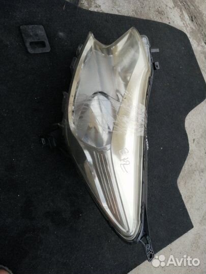 Фара левая Nissan Note E12