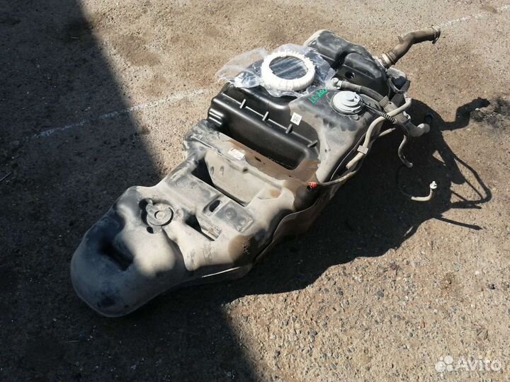 Топливный бак Land Cruiser 200