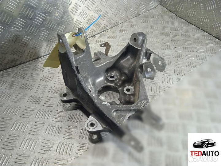 Кулак задний левый, Tesla Model X 2019