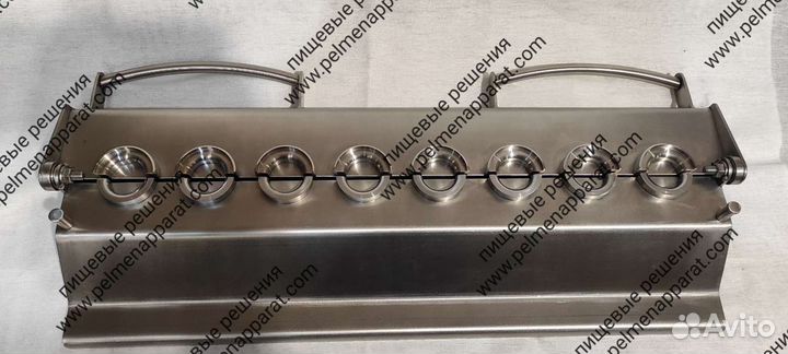 Пельменница, пресс-форма для лепки пельменей