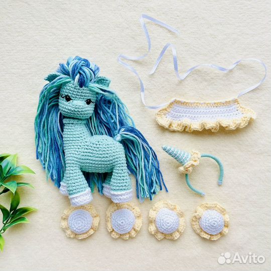 Пони вязаная игрушка ручной работы