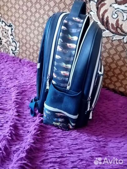 Портфель школьный