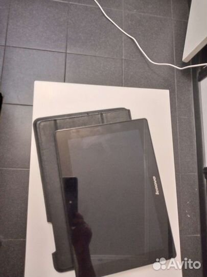 Планшет lenovo IdeaTab 60032 треб ремонта