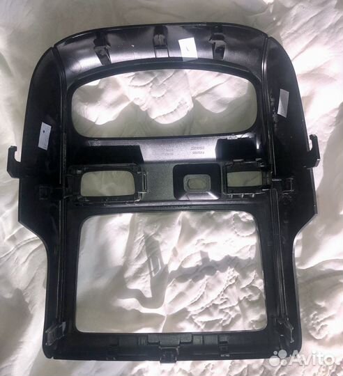 Магнитола Anatel Nissan Terrano 2021 г с рамкой