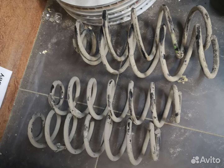 Пружины задние skoda rapid 2020