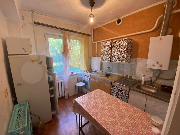 3-к. квартира, 47 м², 1/5 эт.