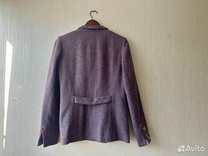 Женский деловой костюм нат шерсть 42 44