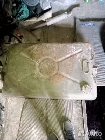 Канистра ссср(бак танковый 100л).бак нержавейка