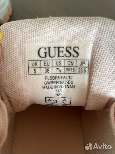 Кроссовки женские 38 размер guess