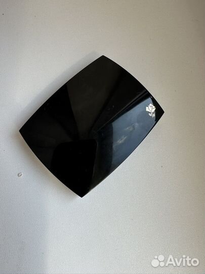 Румяна lancome 041