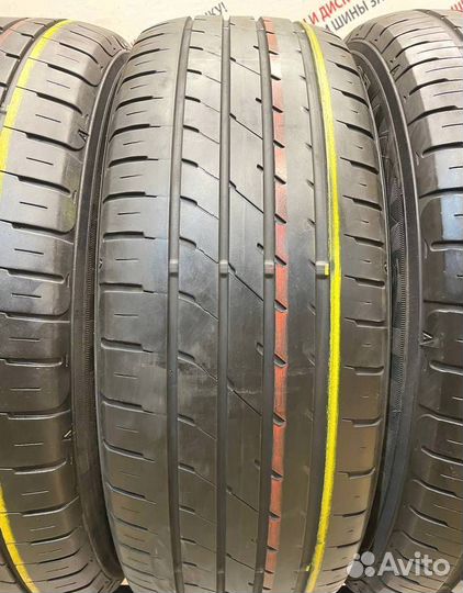 Dunlop Enasave RV504 215/60 R17 96H