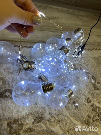 Гирлянда лампочки