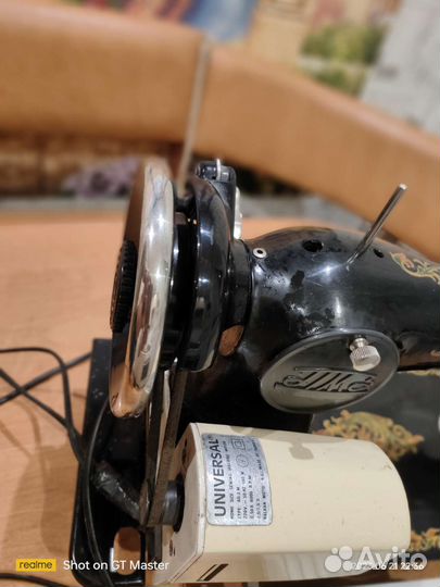 Швейная машина с электро приводом