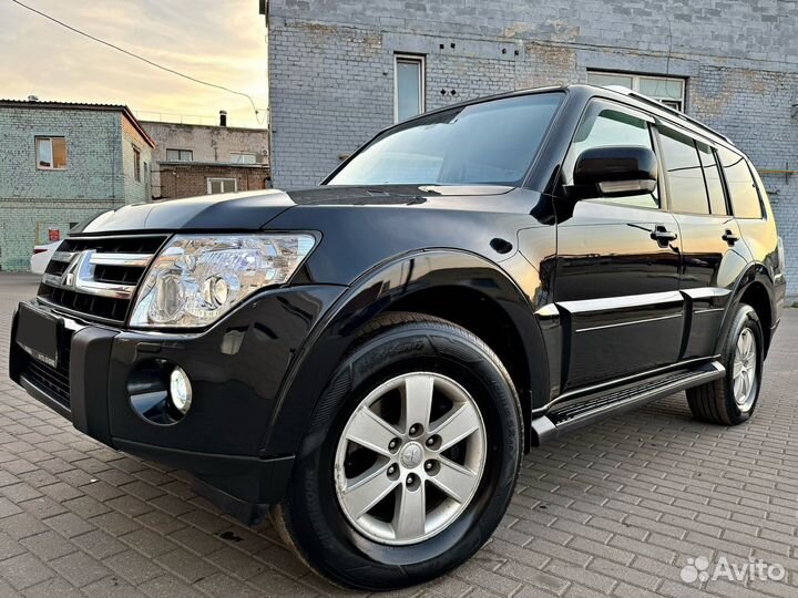 Mitsubishi Pajero 3.2 AT, 2009, 210 000 км