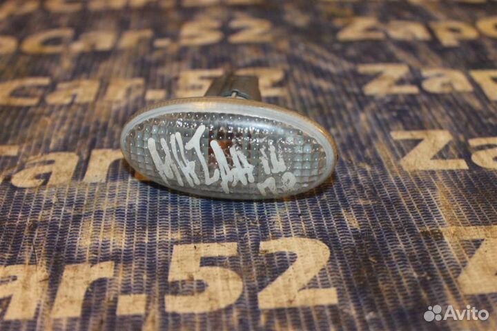 Повторитель на крыло Мазда 3 BK бк