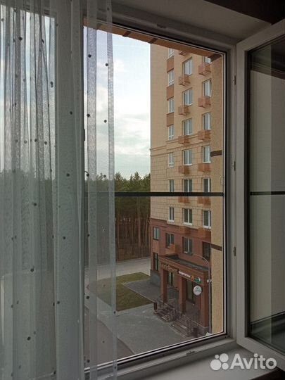 Москитная сетка на балконную дверь