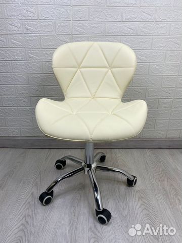 Стул мягкий ракушка