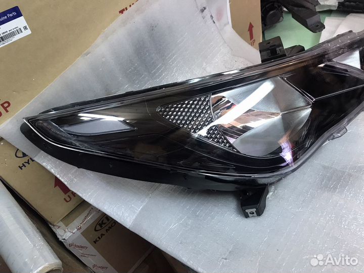 Фары hyundai solaris 2021 NEW