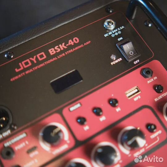 Комбоусилитель в наличии Joyo BSK-40 Чёрный