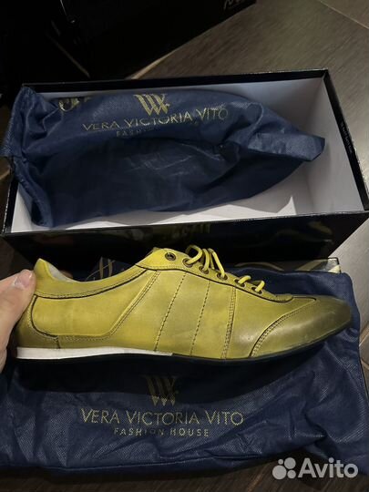 Кроссовки мужские