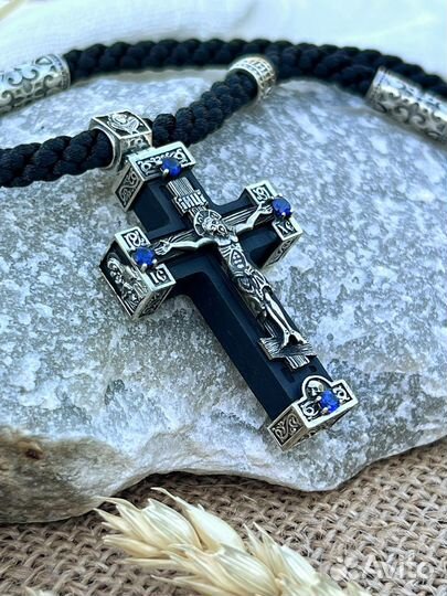 Крест серебряный