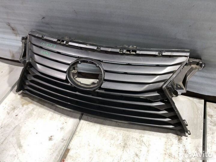 Решетка радиатора Lexus Rx4