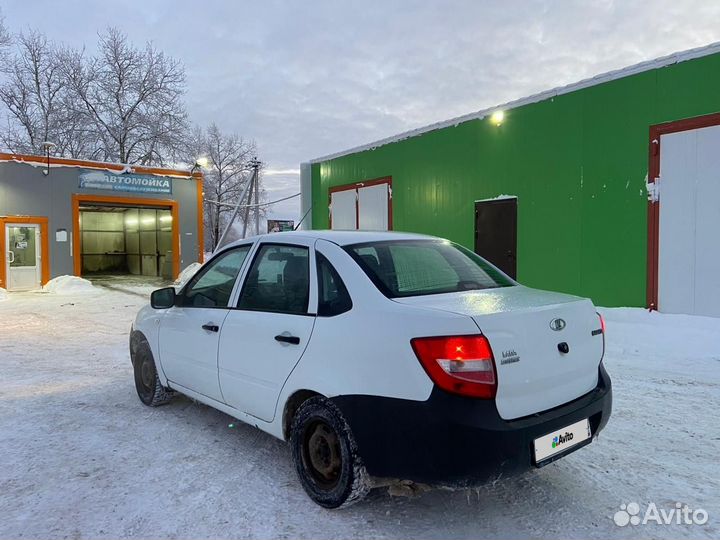 LADA Granta 1.6 МТ, 2018, 150 000 км