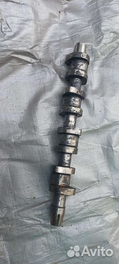 Распредвал на фольцваген т5 1.9 дт Б/У