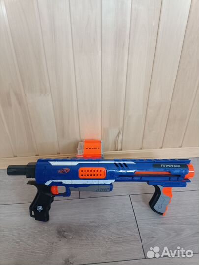 Nerf пистолеты, бластеры
