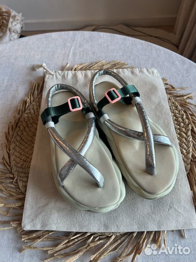 Необычные сандалии 4accccees 37