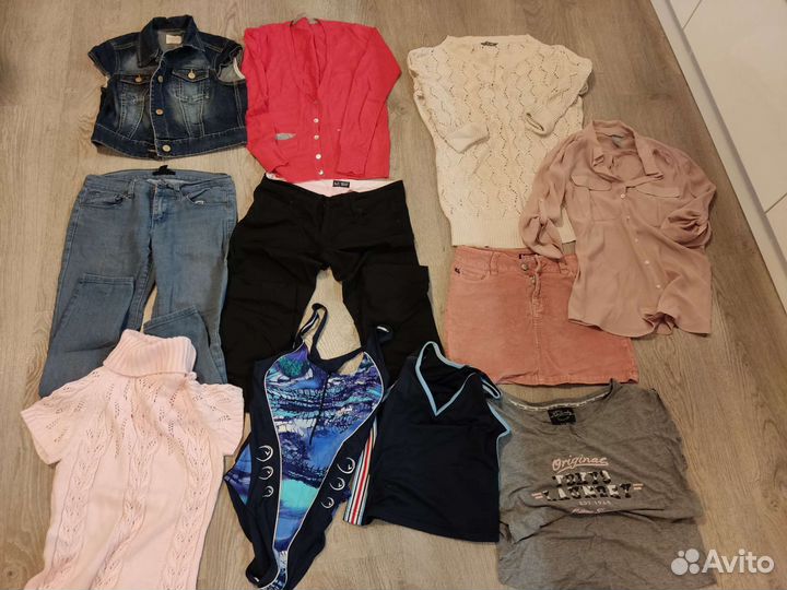 Одежда на девушку 44р