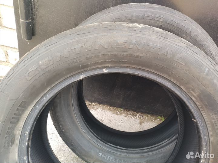 Continental CrossContact UHP E 225/55 R18 98H