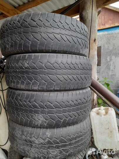 Cooper WinterMaster Plus 235/65 R17