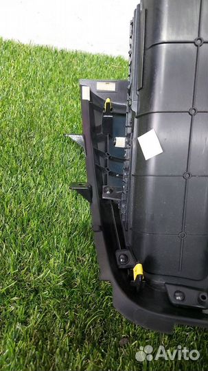 Бардачок Ford Mustang 6 S550 рест. 2020