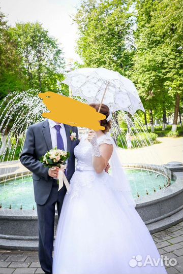 Свадебное платье