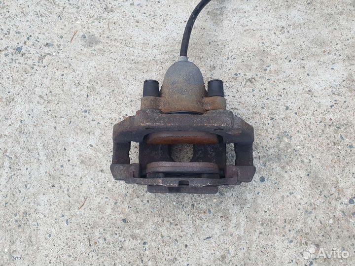 Суппорт задний левый и правый BMW E60 E63 E65