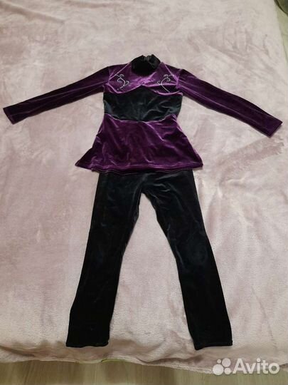 Костюм для фигурного катания