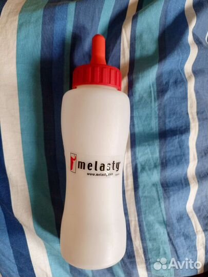 Бутылка для выпойки, кормления козлят, ягнят