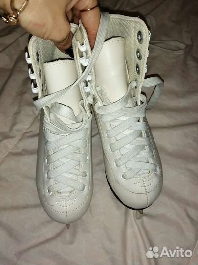 Коньки Николь 28 размер