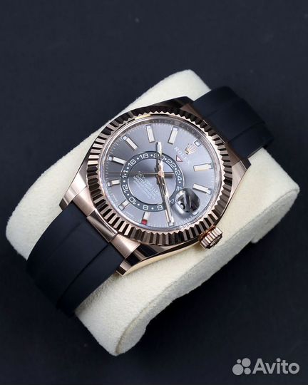 Часы мужские Rolex Sky-Dweller 42 mm 326235