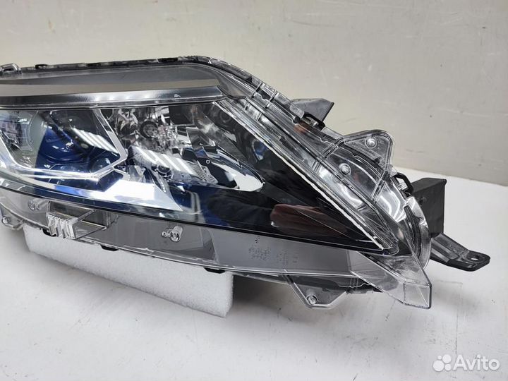 Фара правая mitsubishi pajero sport 3 2019-нв