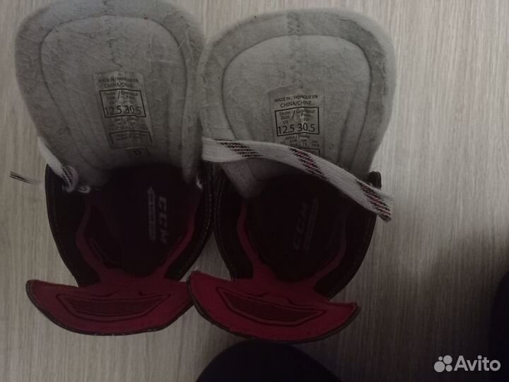 Коньки хоккейные CCM FT2