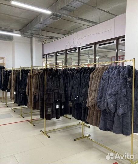 Вешалка напольная