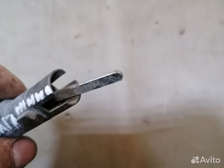 Личинка замка крышки багажника Ford Taurus 2 1995