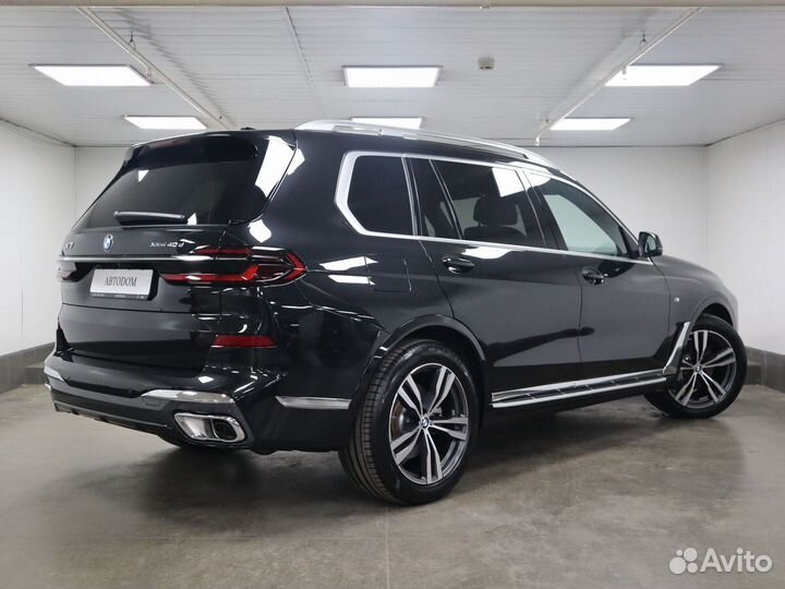 BMW X7 3.0 AT, 2022, 27 км